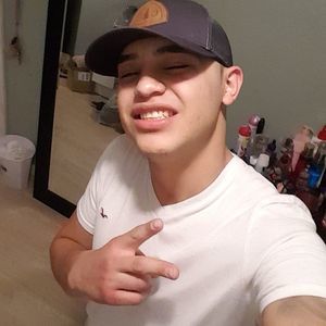 Meet your Posher, Jonathan